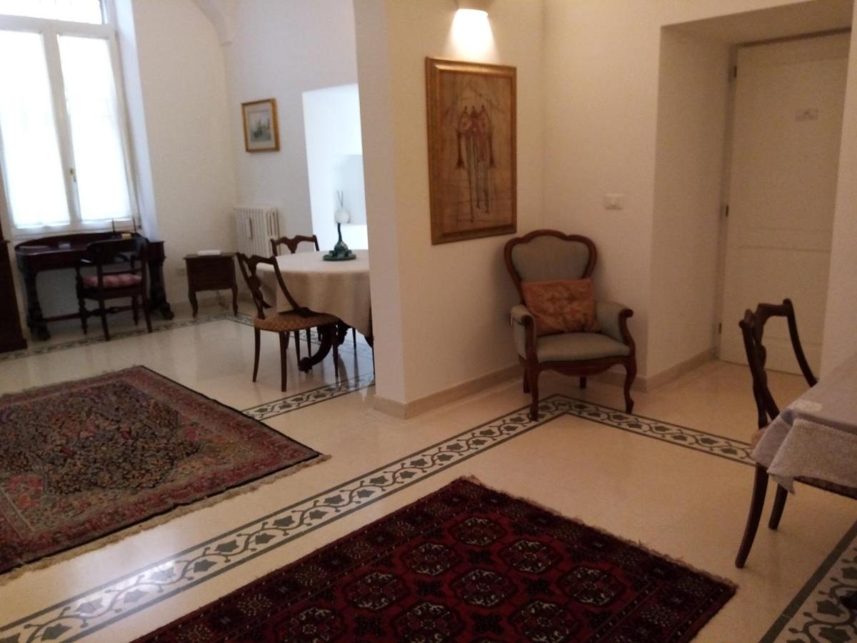 Dimora Storica Le Perle Bed & Breakfast Lecce Dış mekan fotoğraf