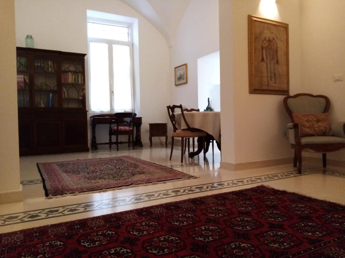 Dimora Storica Le Perle Bed & Breakfast Lecce Dış mekan fotoğraf