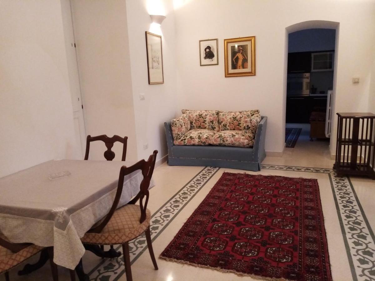 Dimora Storica Le Perle Bed & Breakfast Lecce Dış mekan fotoğraf
