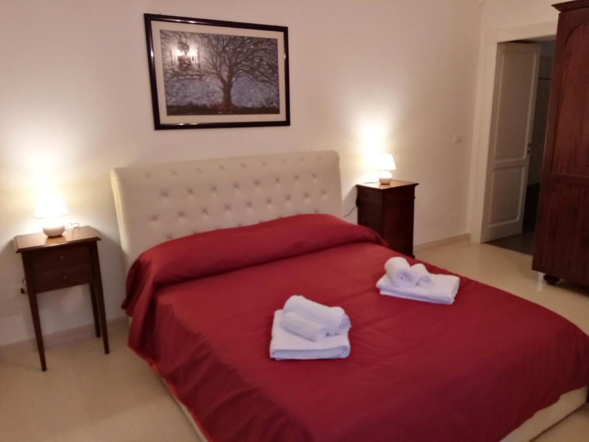 Dimora Storica Le Perle Bed & Breakfast Lecce Dış mekan fotoğraf