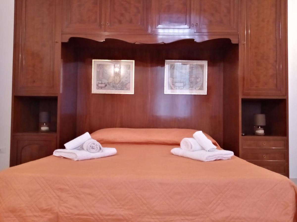 Dimora Storica Le Perle Bed & Breakfast Lecce Dış mekan fotoğraf