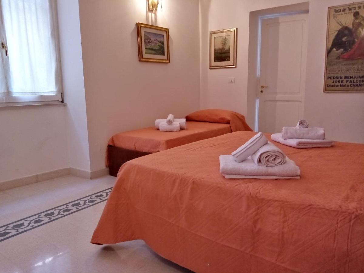 Dimora Storica Le Perle Bed & Breakfast Lecce Dış mekan fotoğraf
